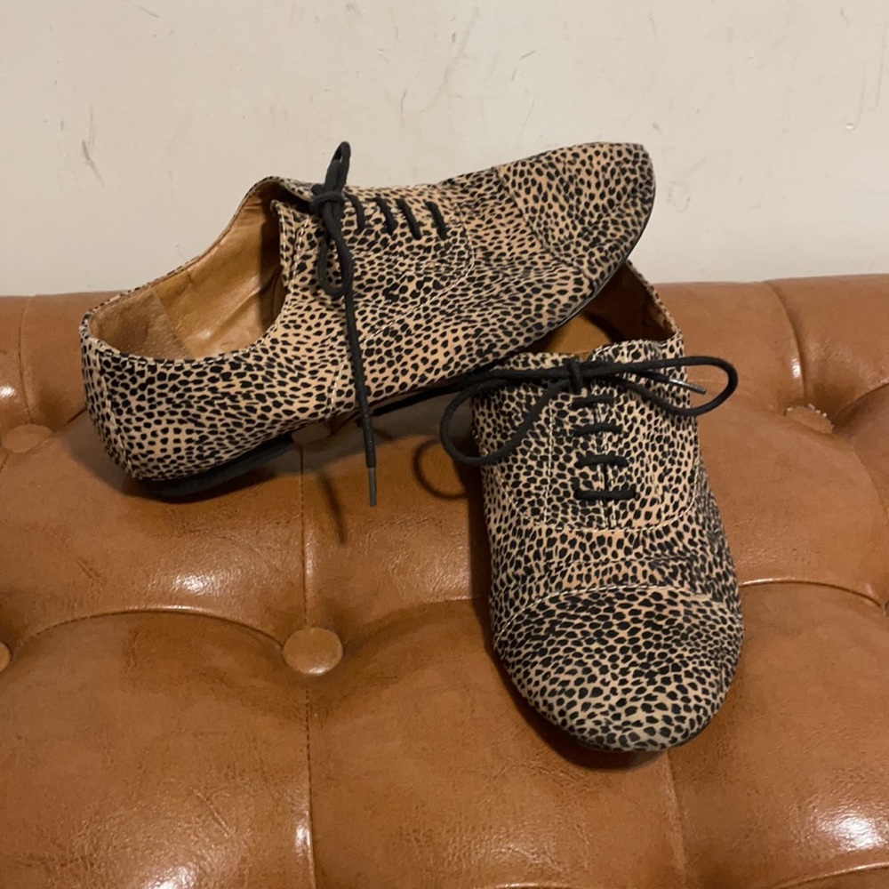 Gianni Bini Animal Print Oxford Sneakers, Sz 8